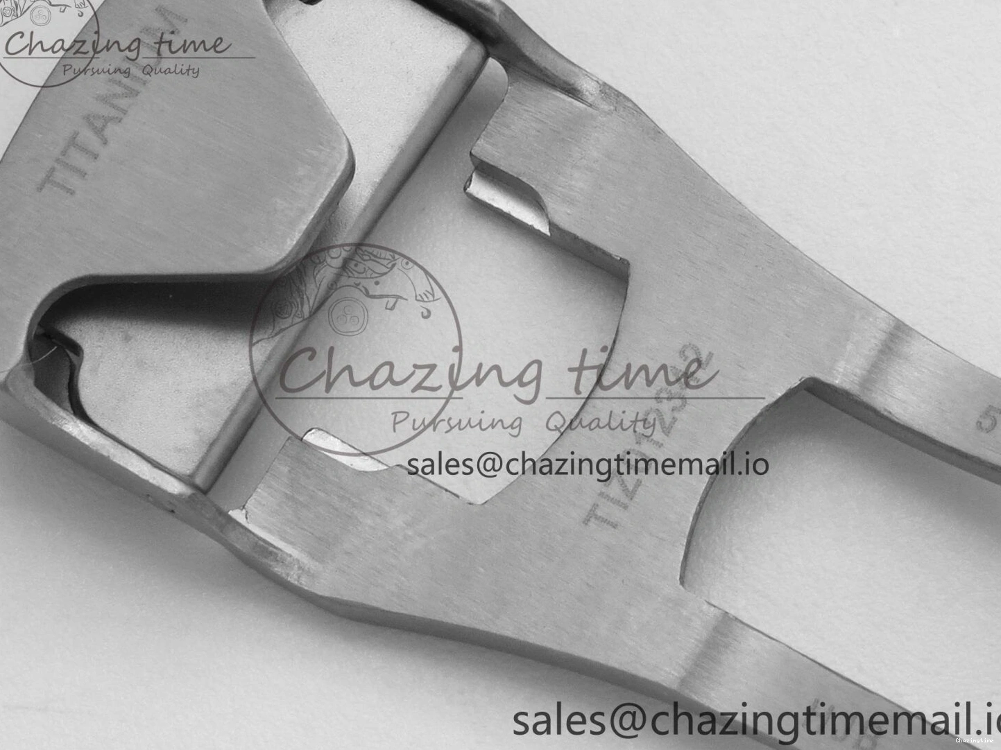 0329 OdorResistant Seamaster 300M Diver Titanium Bronze Gold VSF 1:1 Best Edition Green Dial on Titanium Mesh Bracelet A 7660